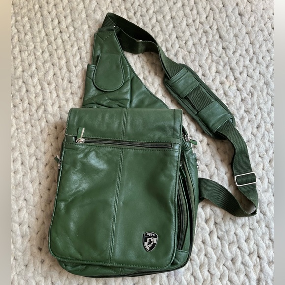 HEYS Leather Travelmate XL - Picture 5 of 16